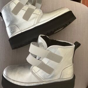 UGG Neumel Platform Boot.